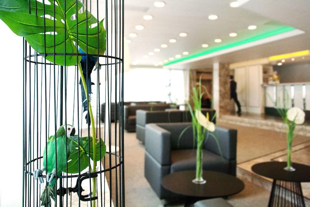 Avia Hotel Regensburg Bagian luar foto