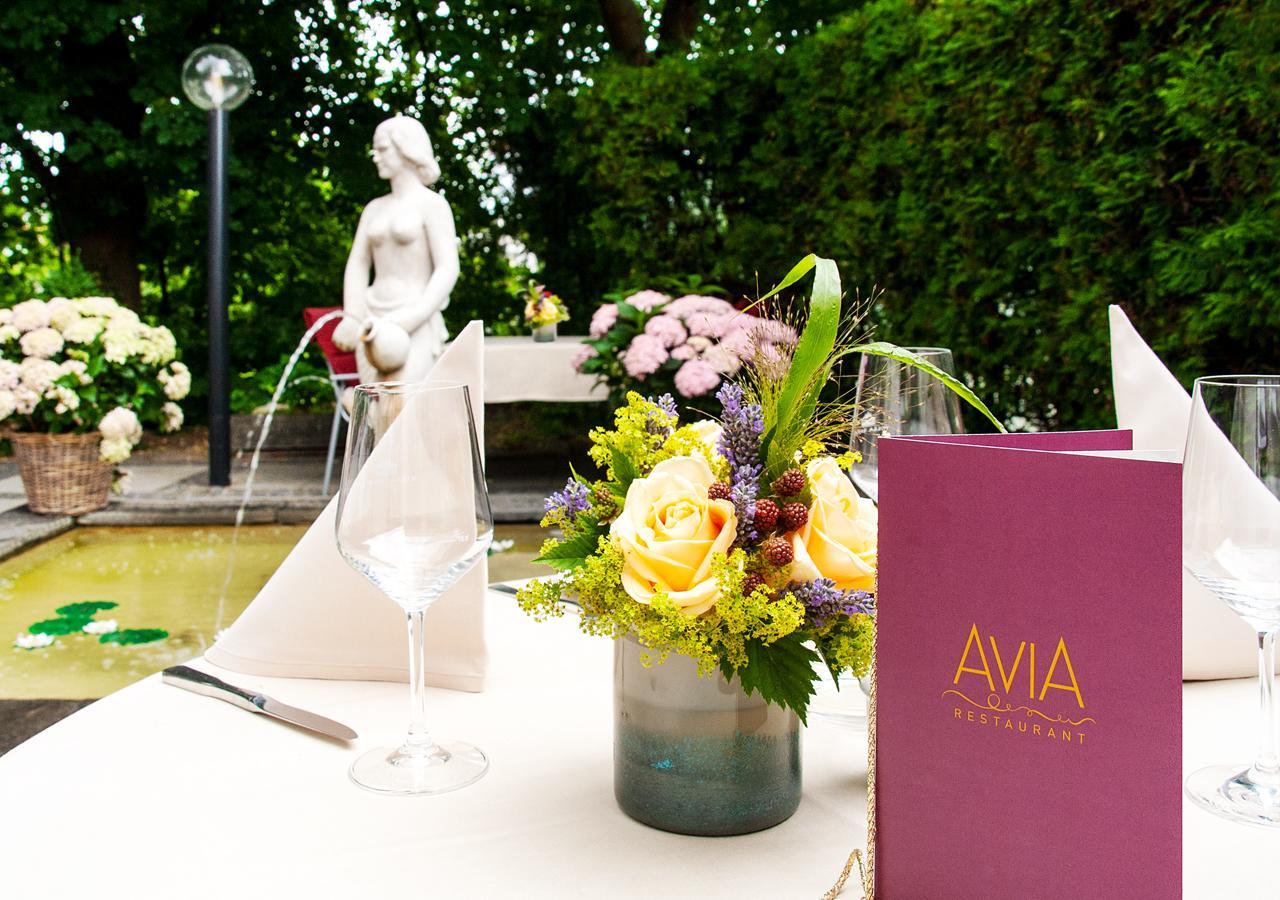 Avia Hotel Regensburg Bagian luar foto