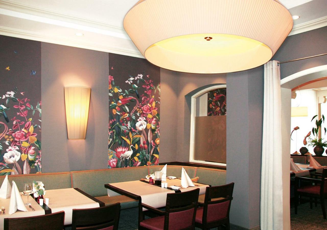 Avia Hotel Regensburg Bagian luar foto