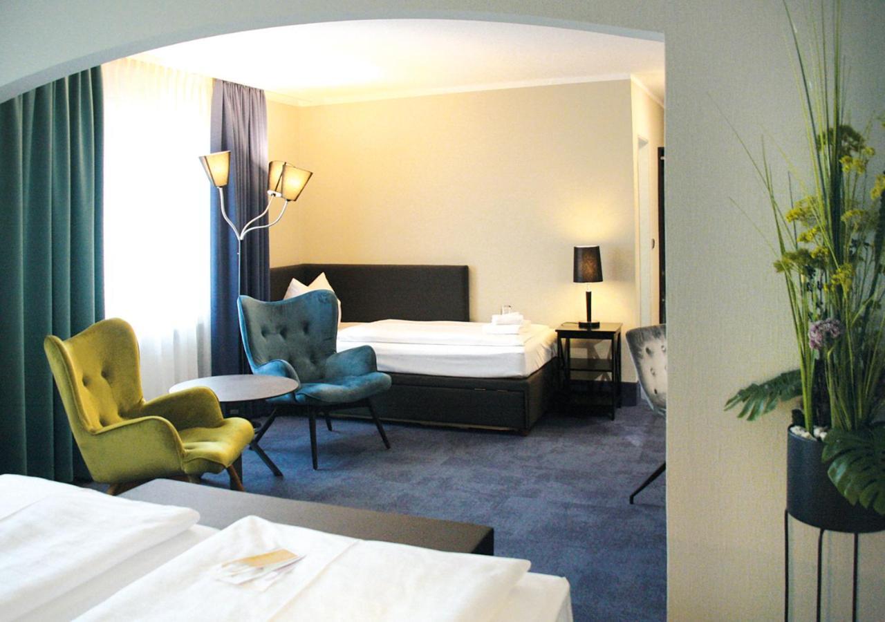 Avia Hotel Regensburg Bagian luar foto