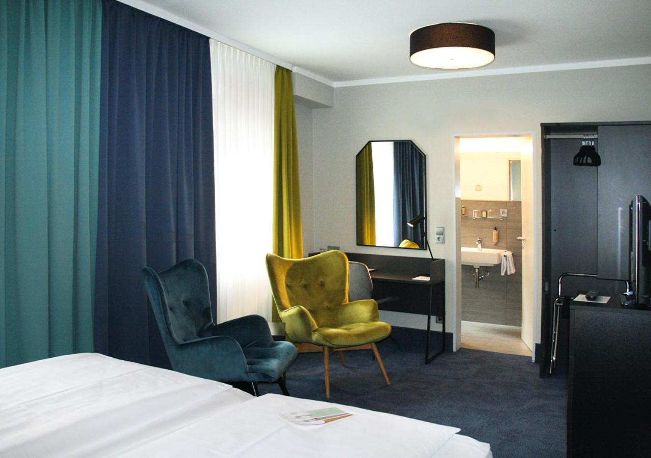 Avia Hotel Regensburg Bagian luar foto