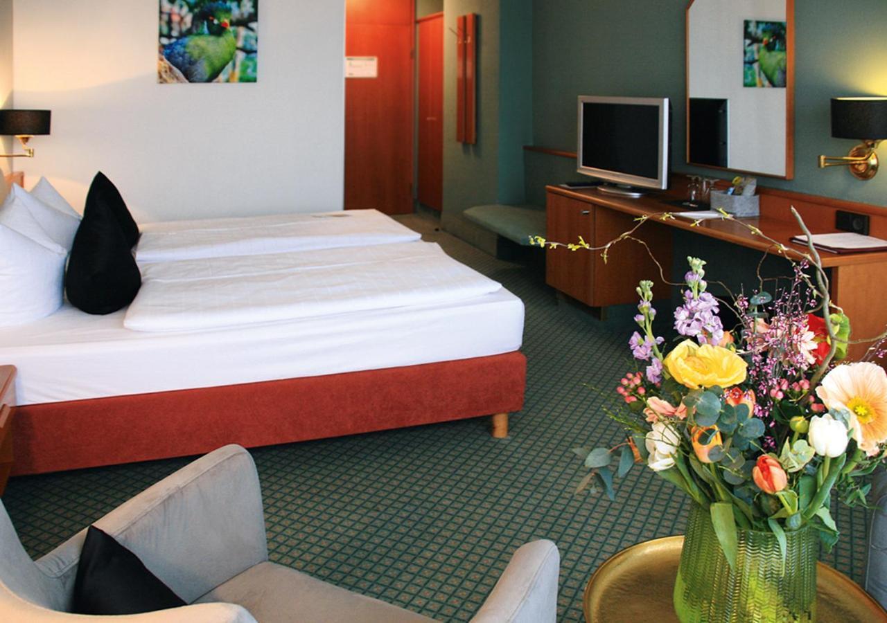 Avia Hotel Regensburg Bagian luar foto