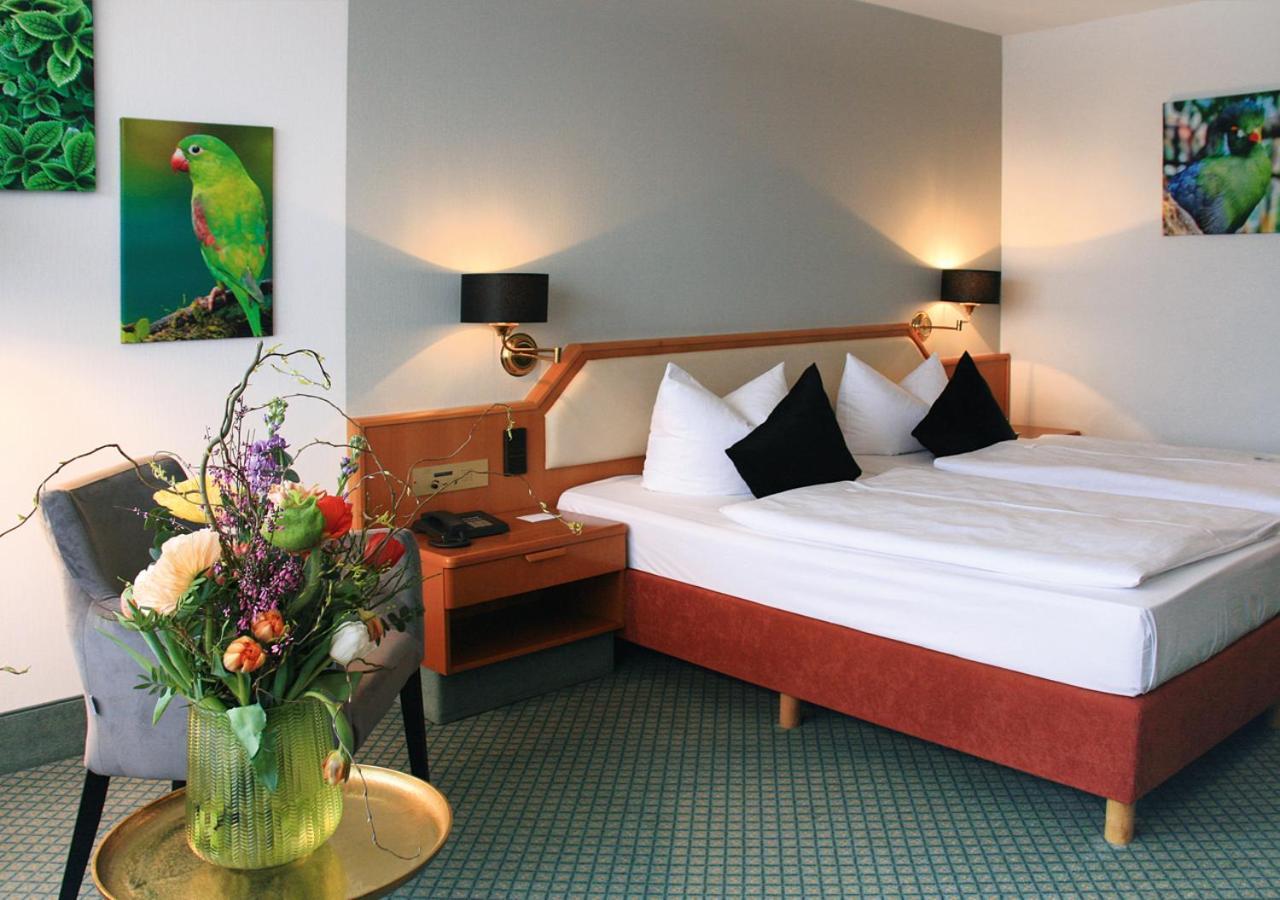 Avia Hotel Regensburg Bagian luar foto