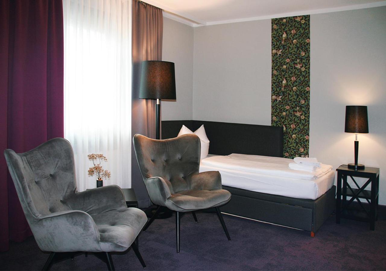 Avia Hotel Regensburg Bagian luar foto